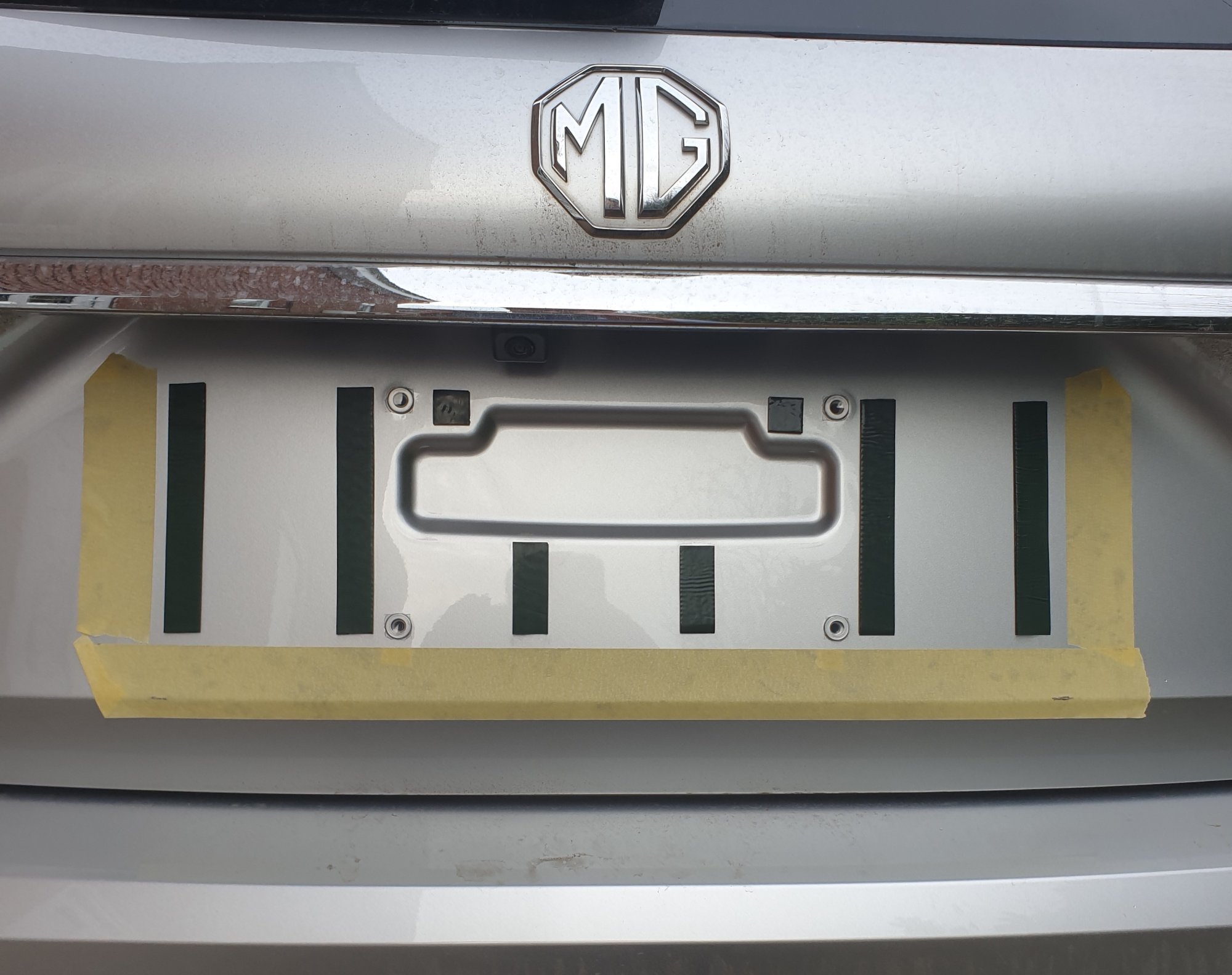 Noplate1.jpg